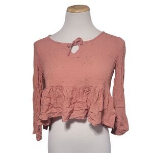 Hollister Pink Embroidered Eyelet Cropped Ruffle Peplum Blouse Womens Small